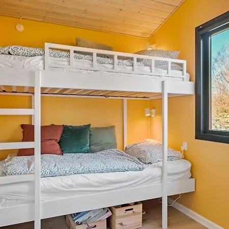 Prázdninový dům 3 Bedroom Cozy In *
